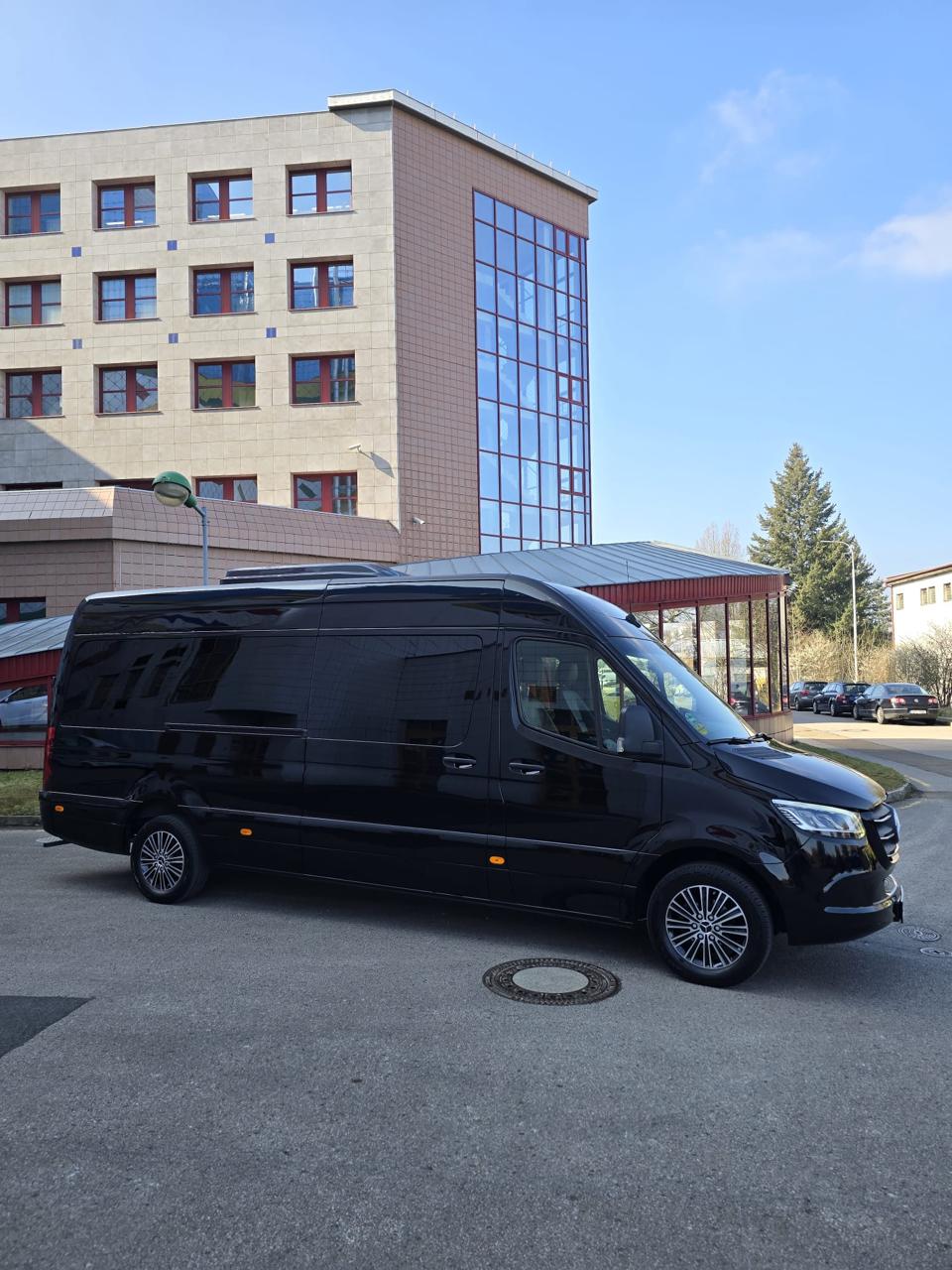 Minivan